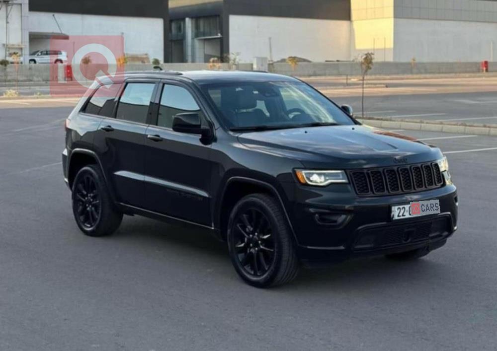 جيب جراند شيروكي